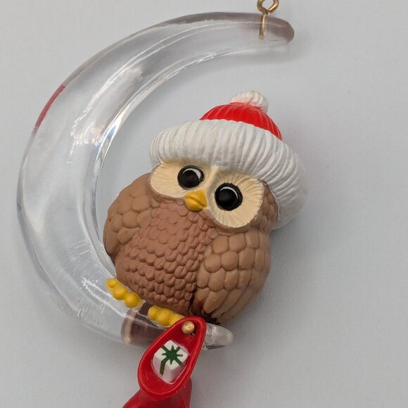 Hallmark Keepsake Christmas Owl 1984, Vintage Christmas Ornament - Picture 1 of 10